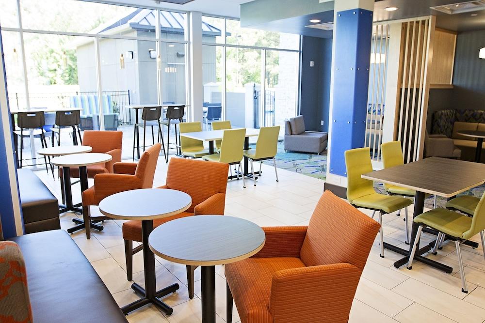 Holiday Inn Express & Suites Greenwood Mall By Ihg Zewnętrze zdjęcie