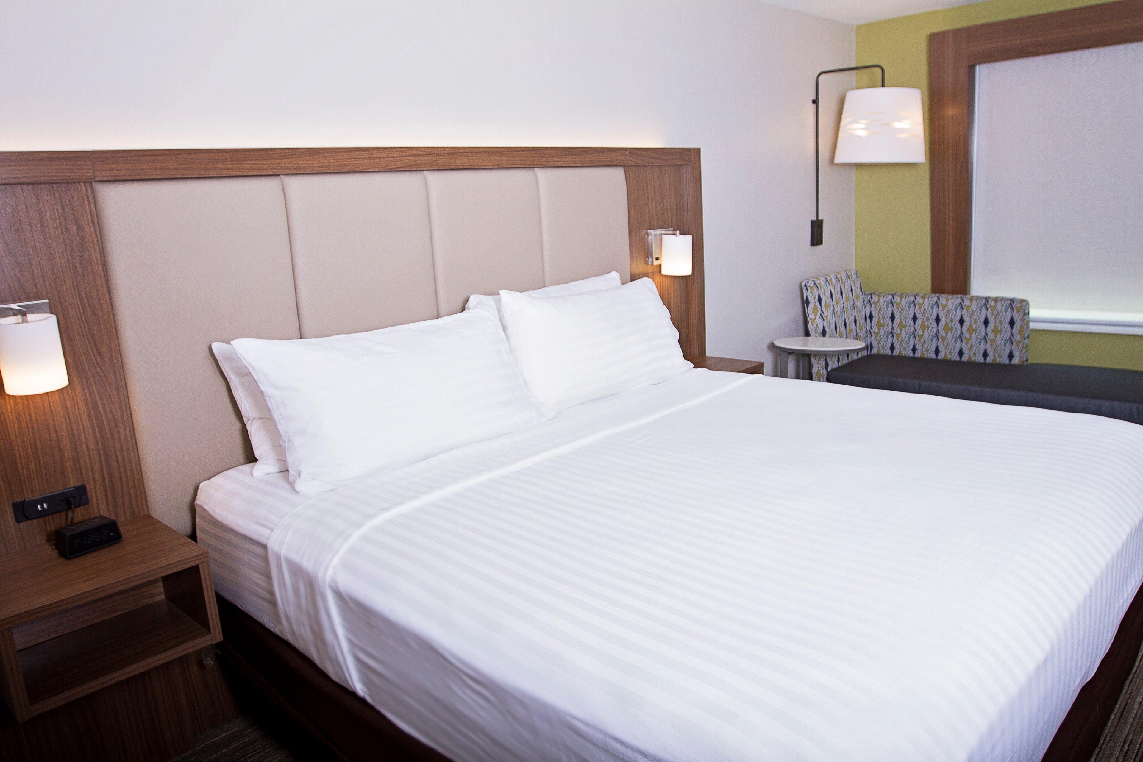 Holiday Inn Express & Suites Greenwood Mall By Ihg Zewnętrze zdjęcie
